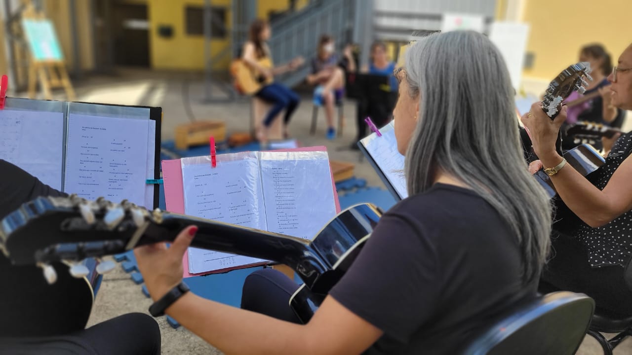 Quebrando Mitos Sobre Aprender Música na Vida Adulta